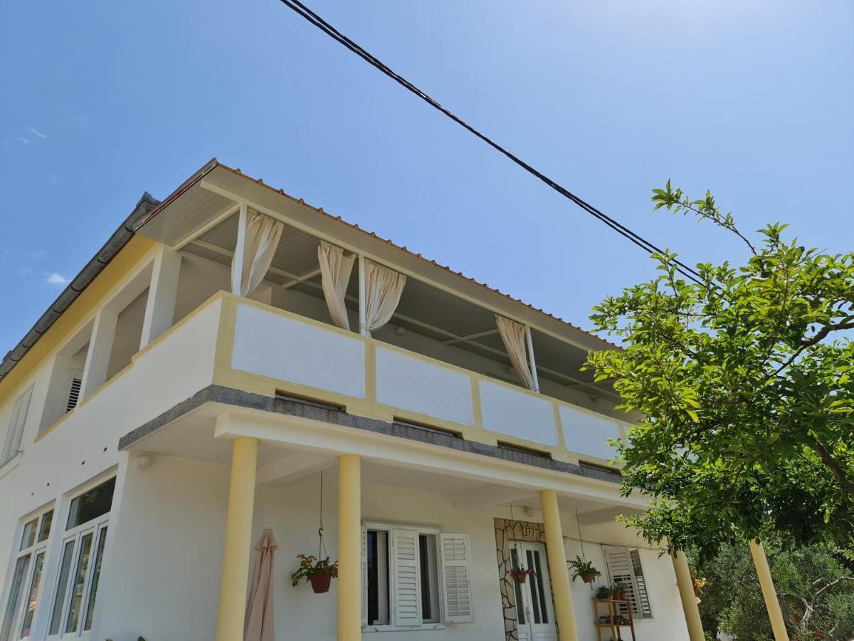 Apartmani I Sobe Jusic Rab Town Exterior photo